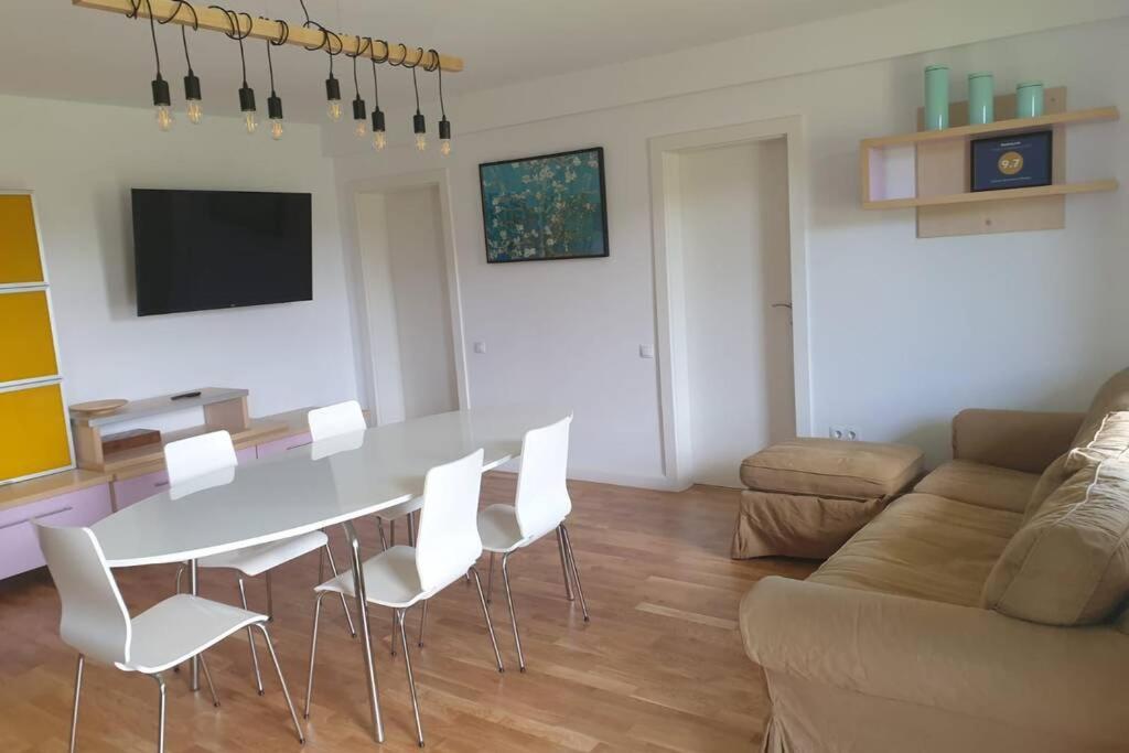 Garden Leisure Apartments Брашов Экстерьер фото